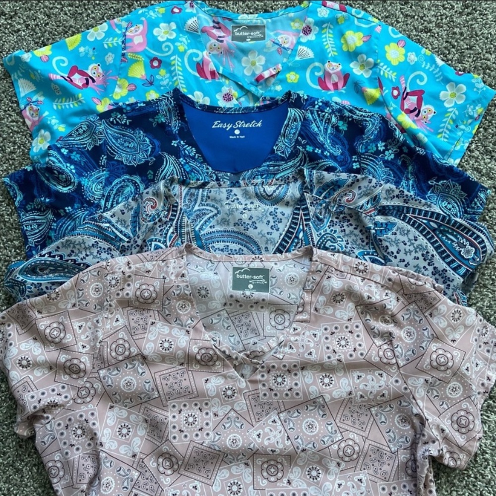 lot of UA scrub tops